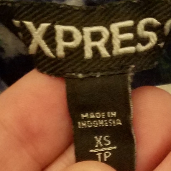 ❤3/$20❤Express blue sheer top - Picture 4 of 6